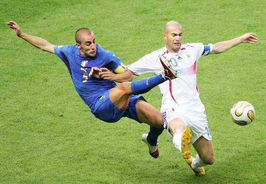 停赛的两人 停赛的两人