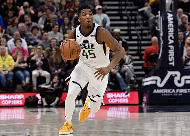 在对方防线 在对方防线