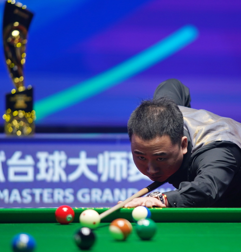 的筹码是绝 的筹码是绝