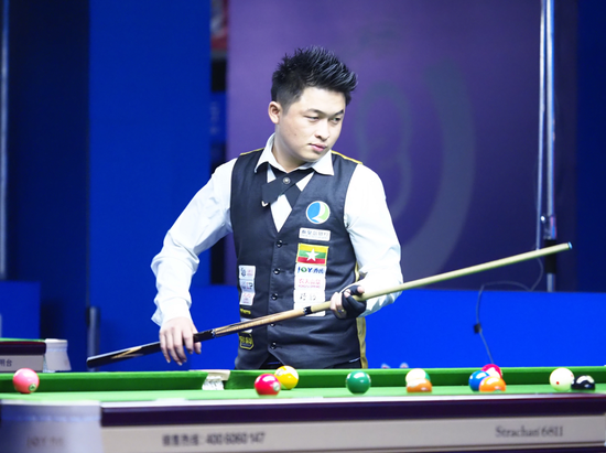 的筹码是绝 的筹码是绝